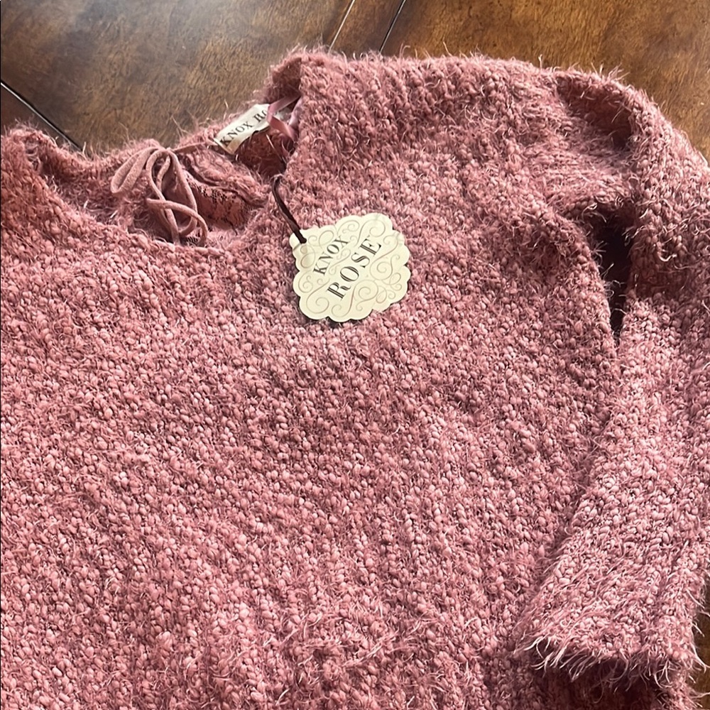 Nwt Knox Rose Sweater